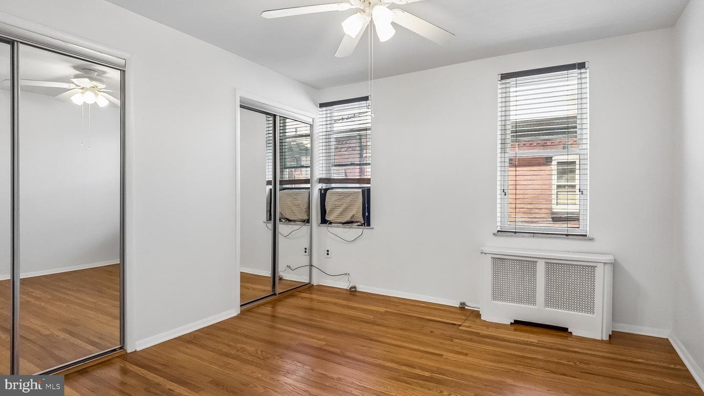 2433 S Mole Street photo 15