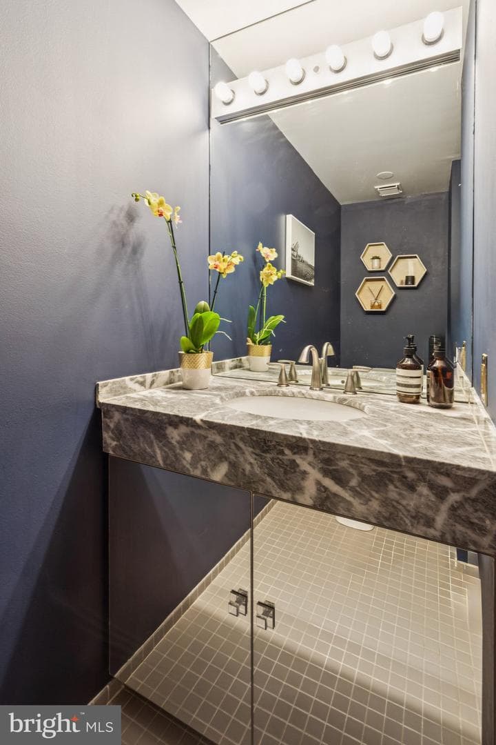 2219 Delancey Place #6 photo 12