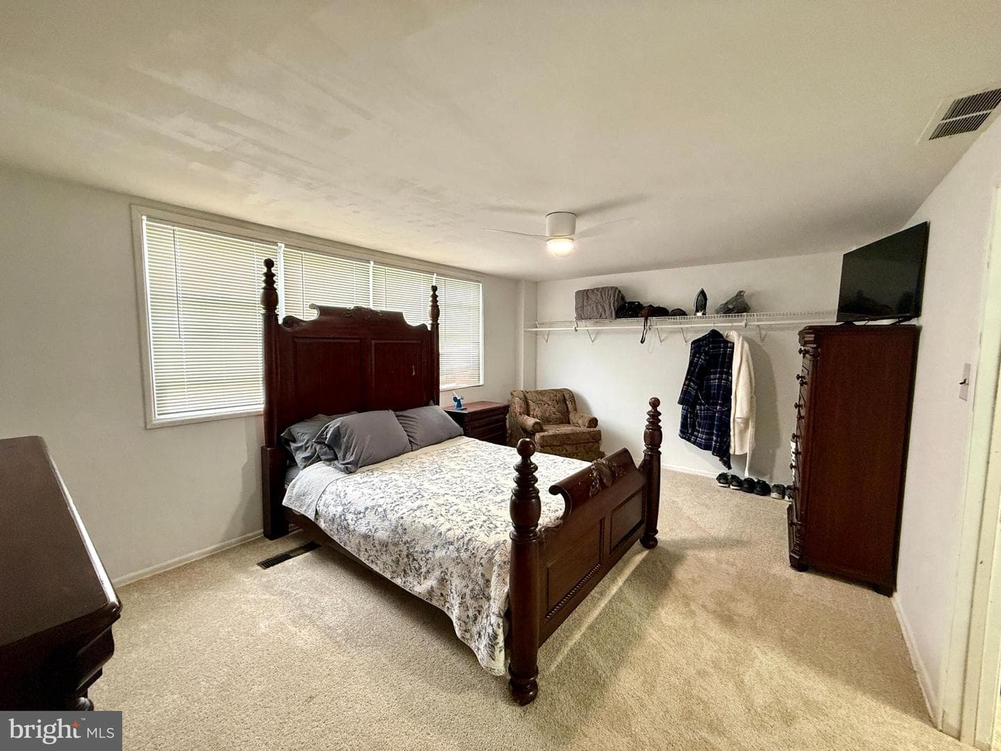 4221 Fairdale Road photo 15
