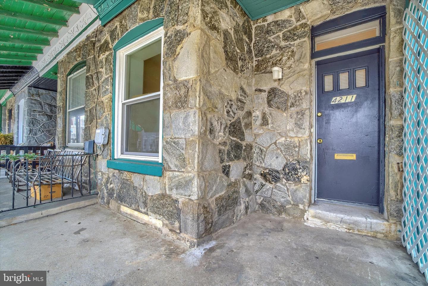 4211 Parrish Street photo 5