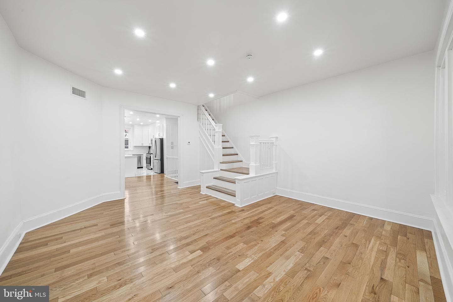846 S 58th Street photo 7