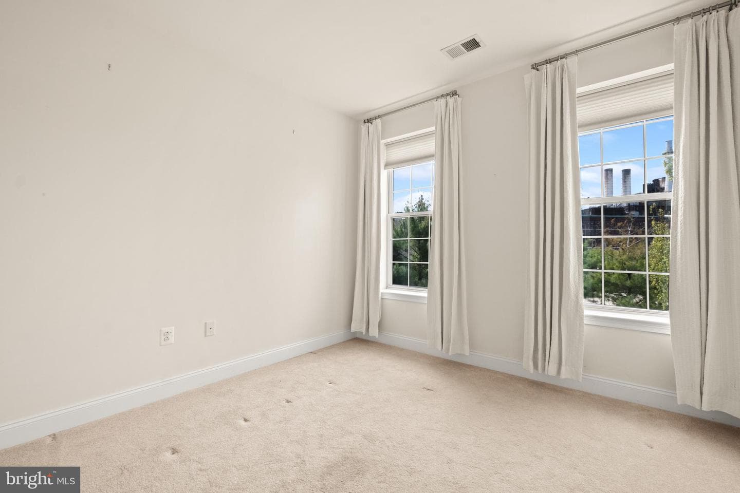 600 Commodore Court #2628 photo 25