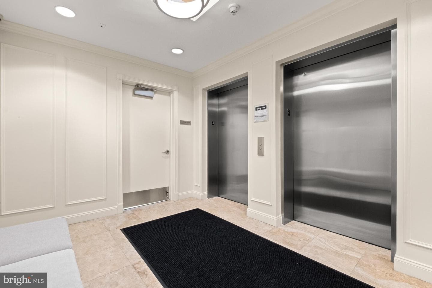 600 Commodore Court #2628 photo 35