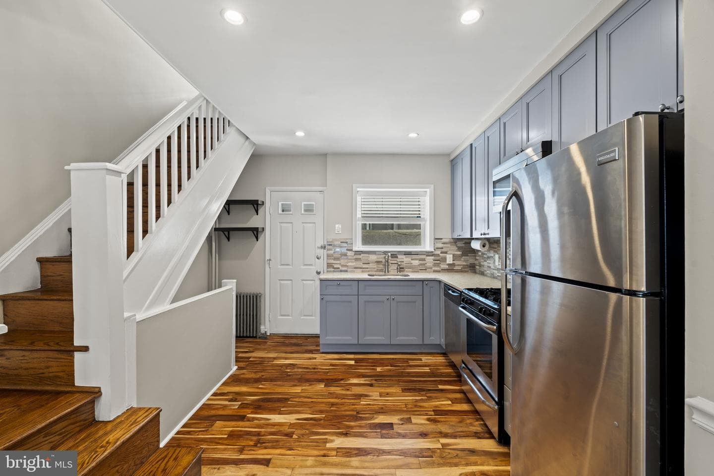 714 S Percy Street photo 3
