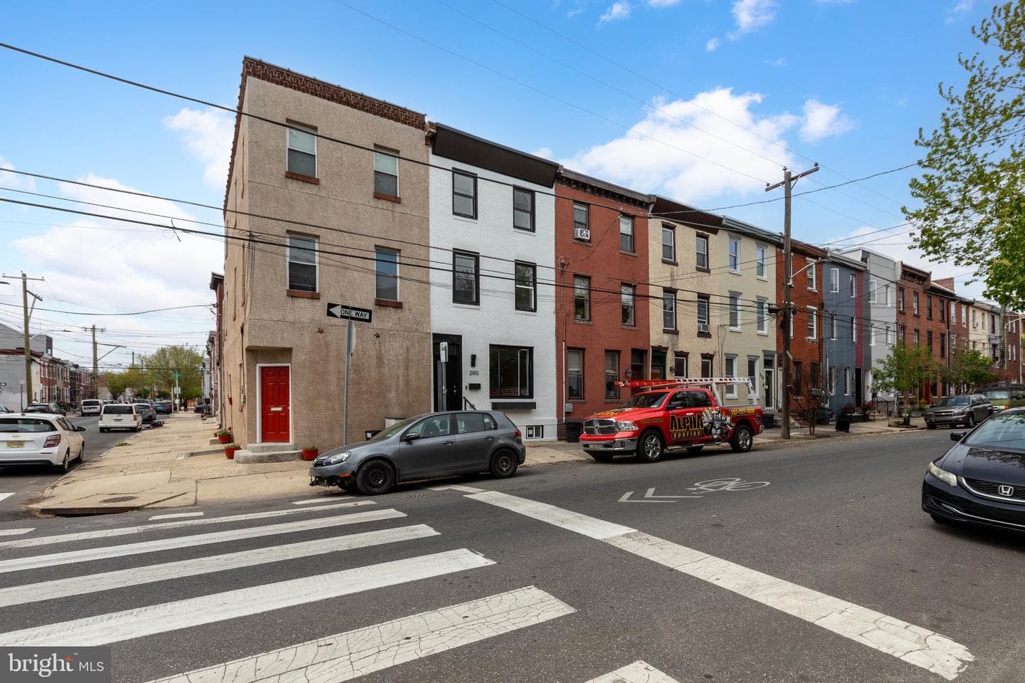 2180 E Cumberland Street photo 2