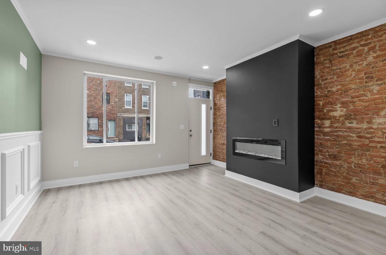 2180 E Cumberland Street photo 9