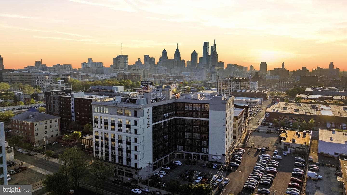 444 N 4th Street #407, Philadelphia