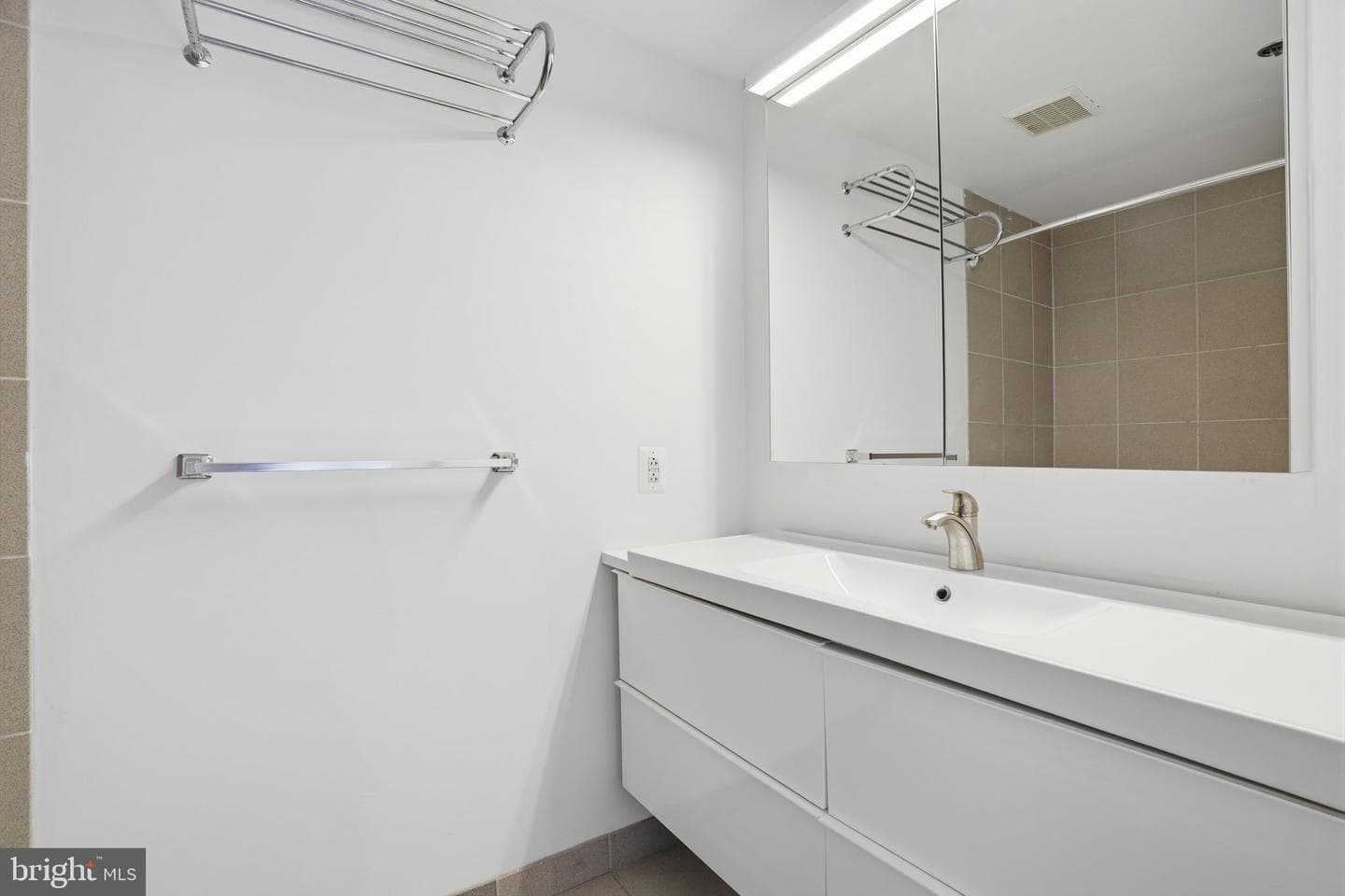 444 N 4th Street #407 photo 20