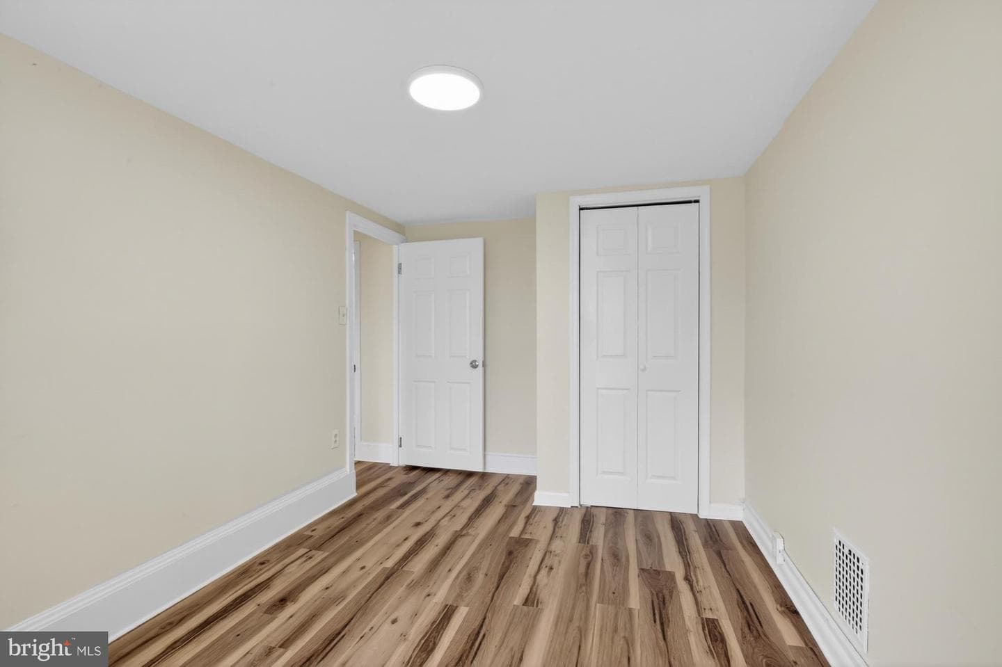 2306 Mercer Street photo 25