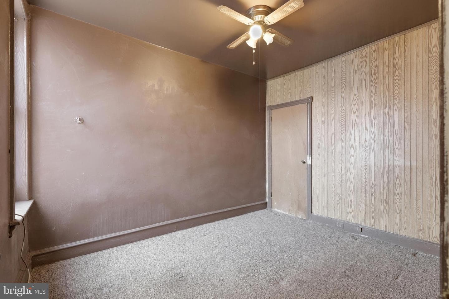 1222 S Peach Street photo 13
