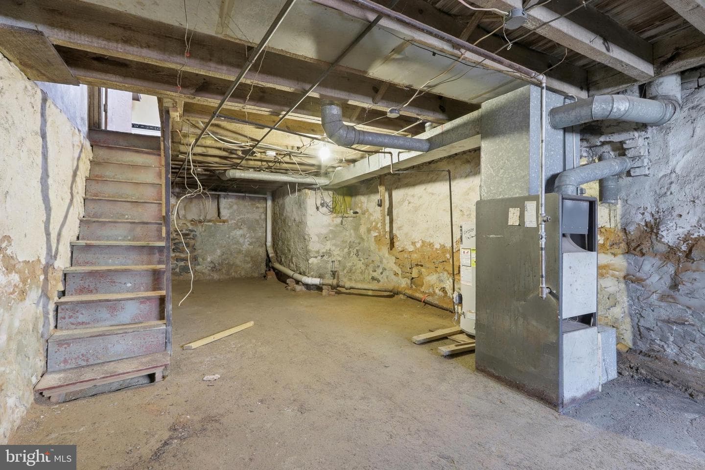 1222 S Peach Street photo 14