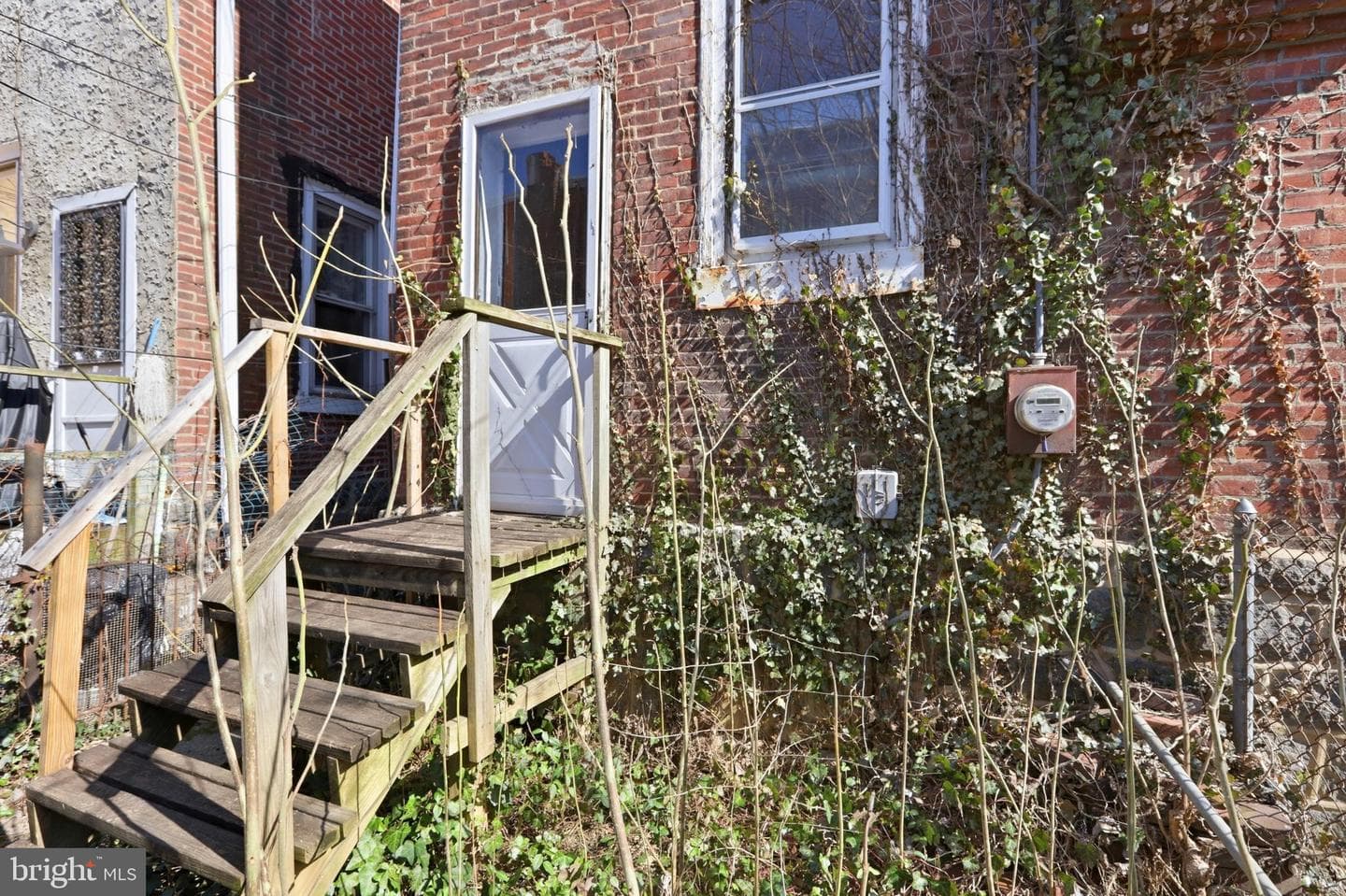 1222 S Peach Street photo 17