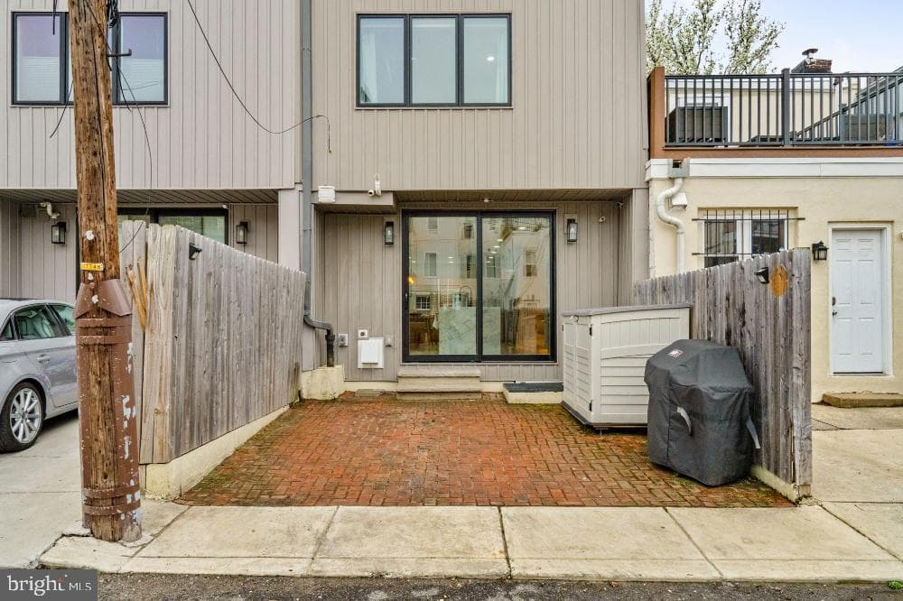 2023 Saint Albans Street photo 40