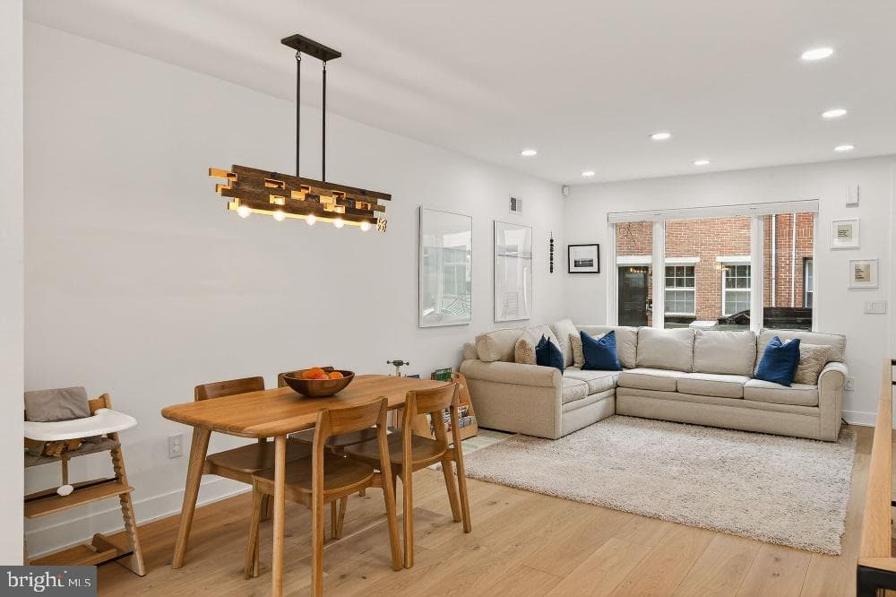 2023 Saint Albans Street photo 9