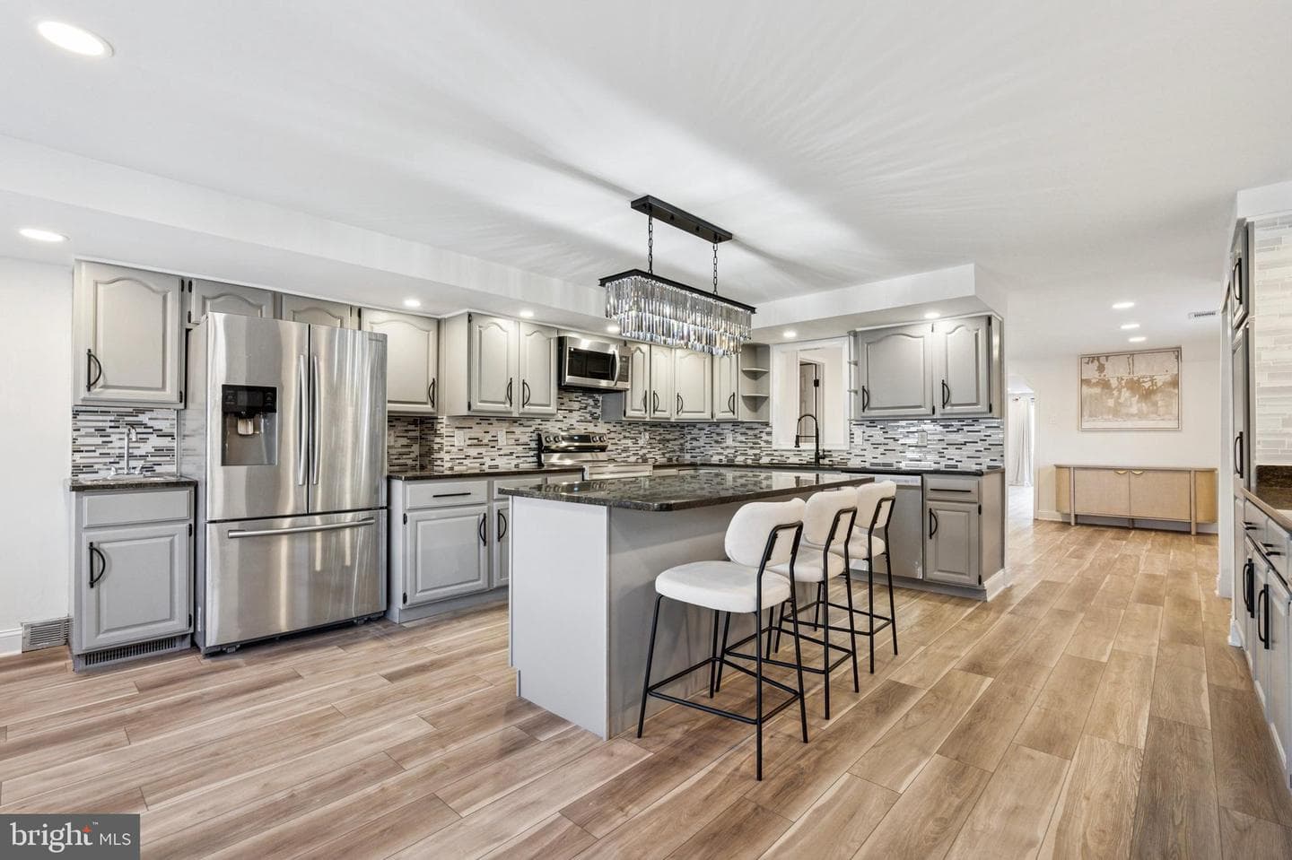 15014 Theresa Drive photo 6