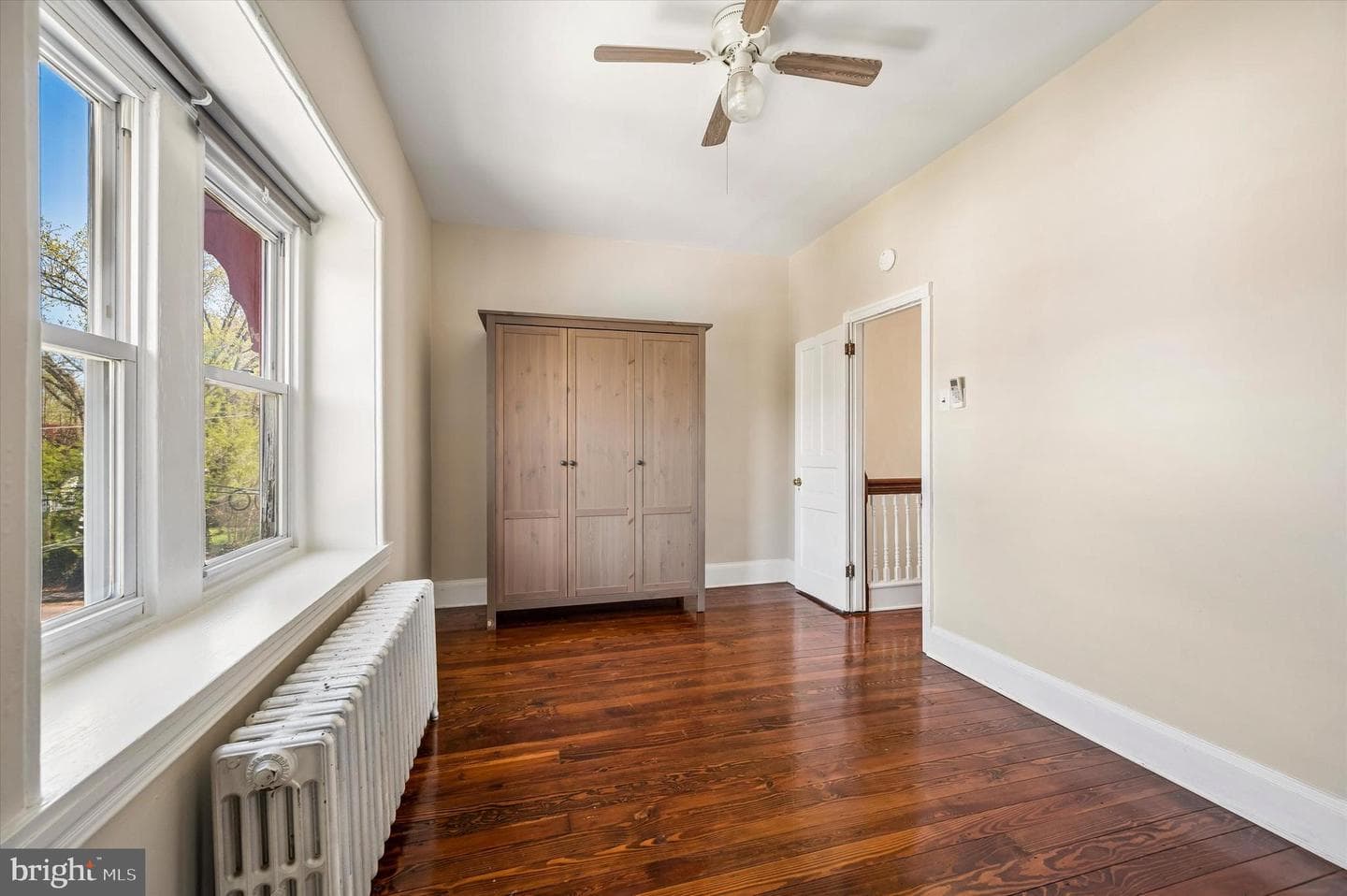 383 Conarroe Street photo 20