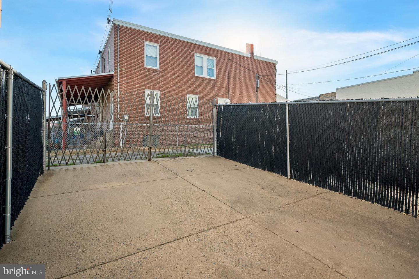 2625 E Venango Street photo 25