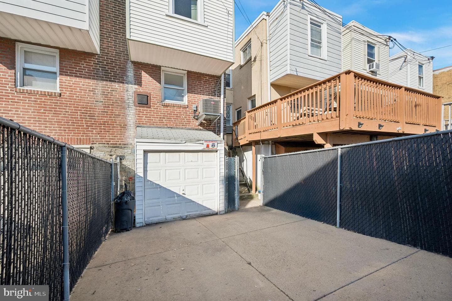 2625 E Venango Street photo 4