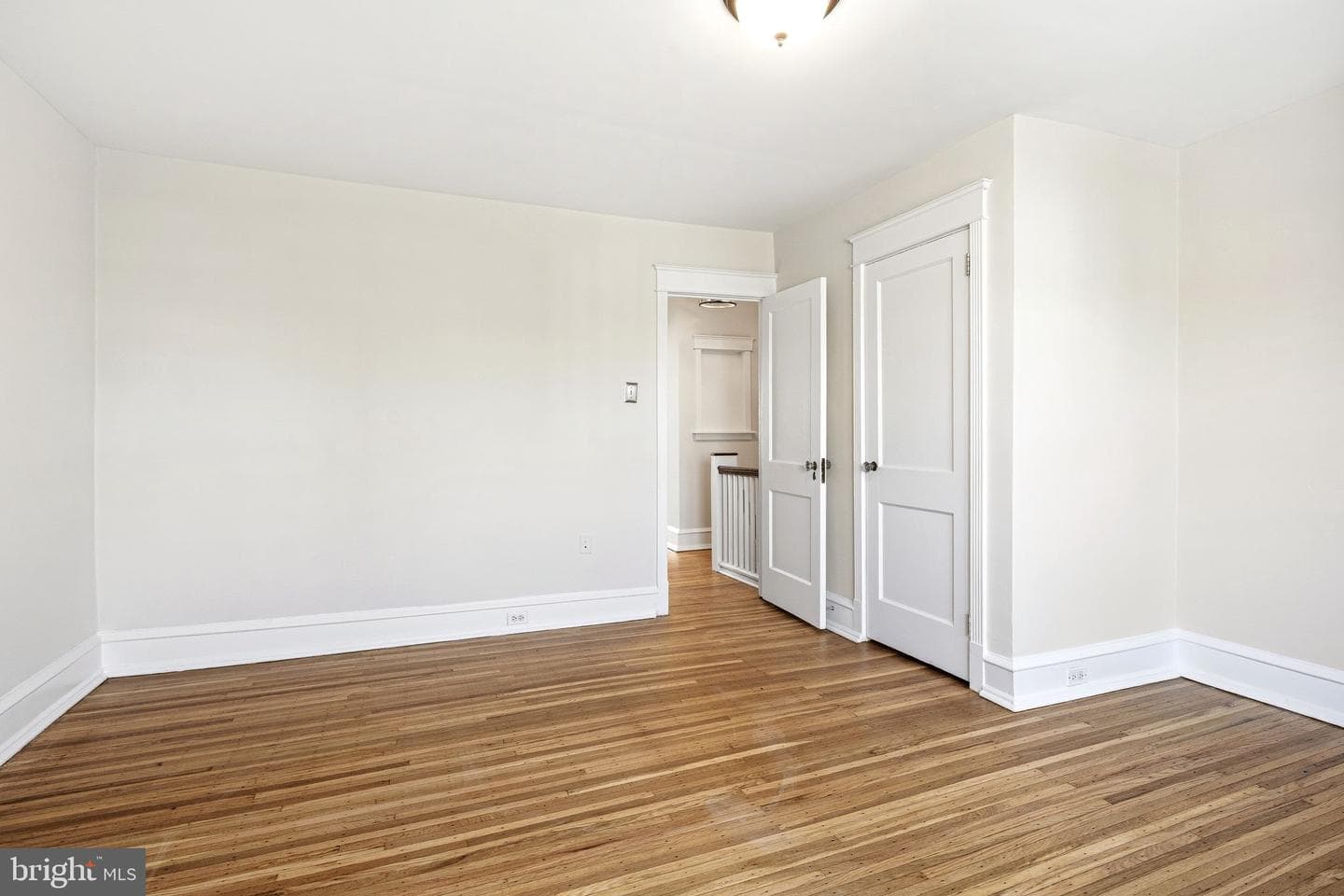 3421 Vaux Street photo 17