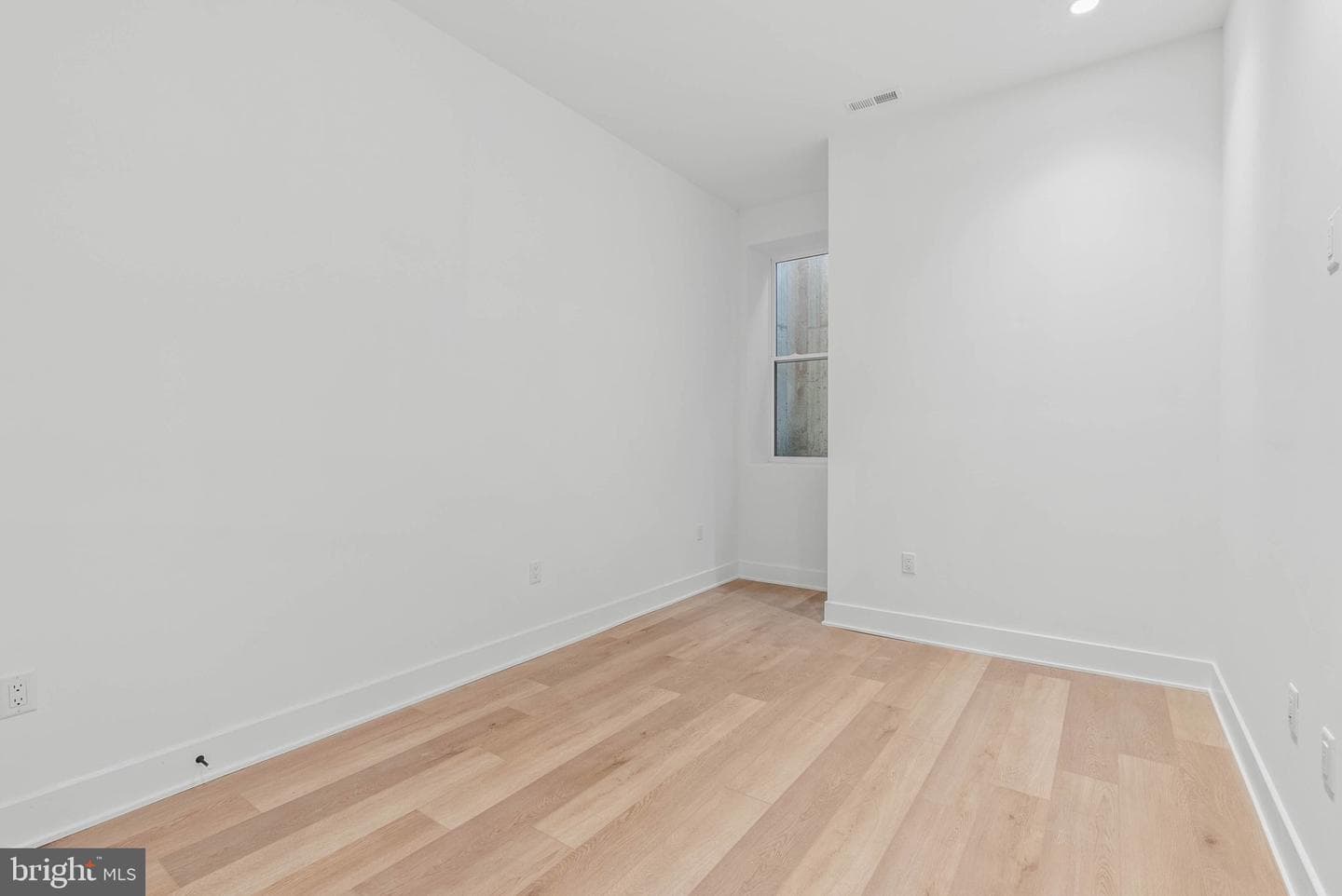 635 N 7th Street #b1b photo 23
