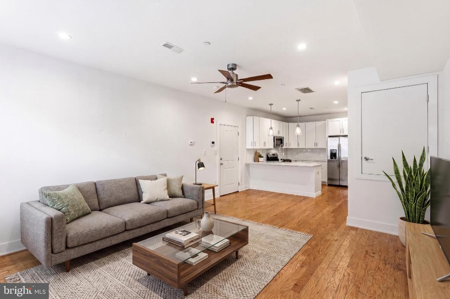1527 N 7th Street #1 photo 1