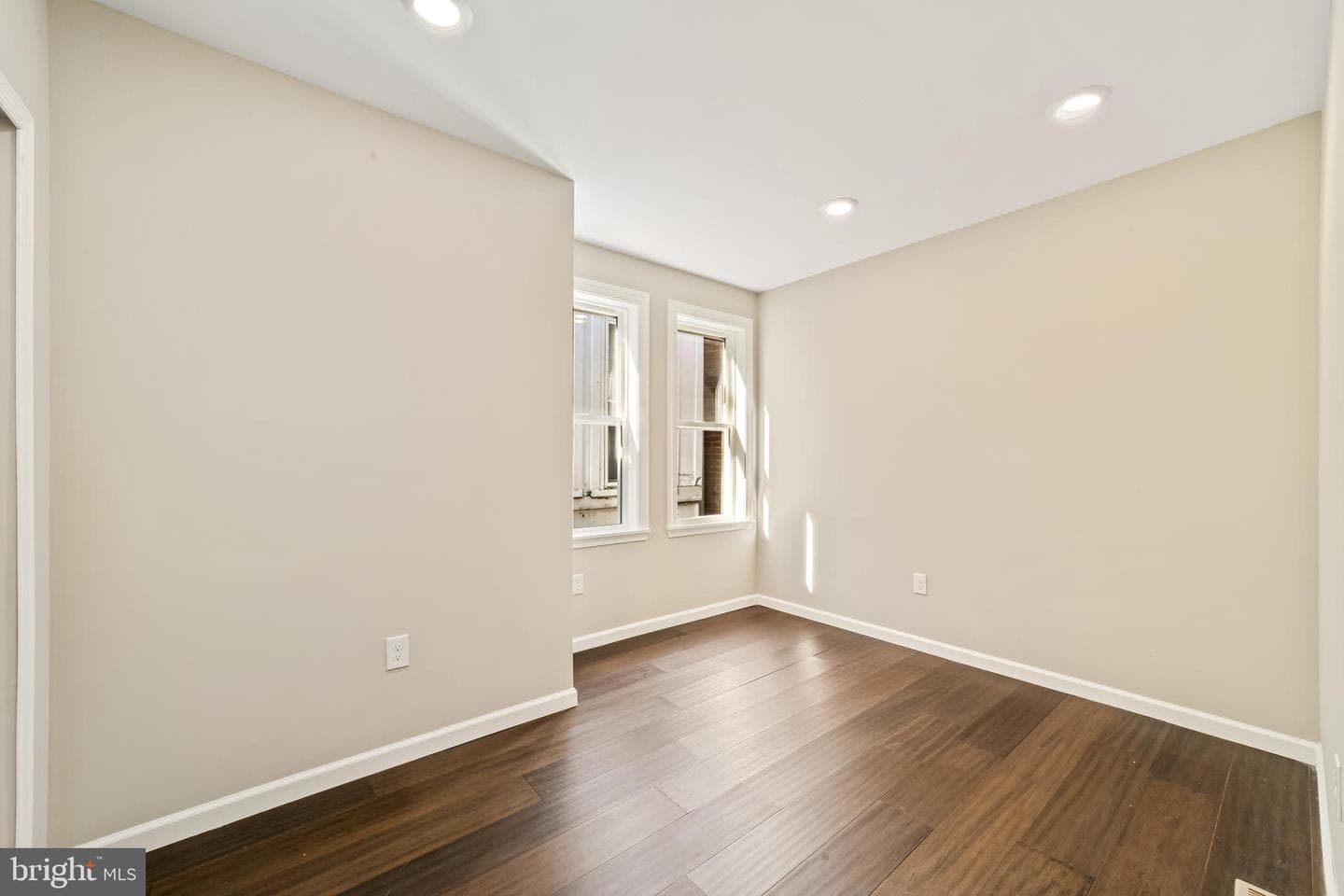 4707 Sansom Street photo 24