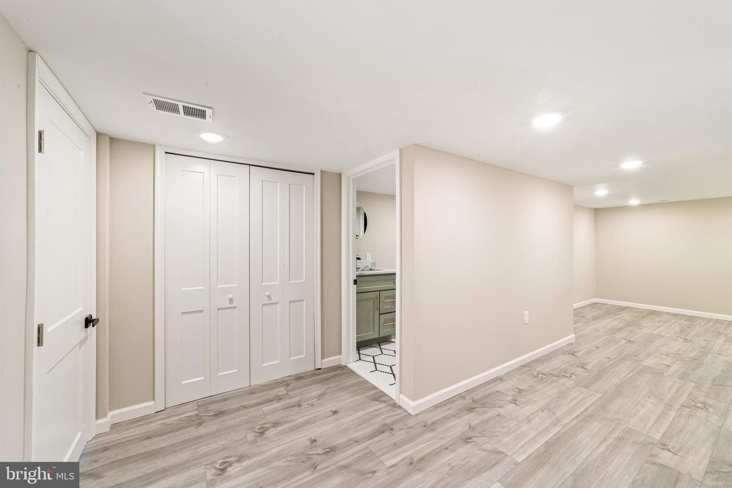 4707 Sansom Street photo 34