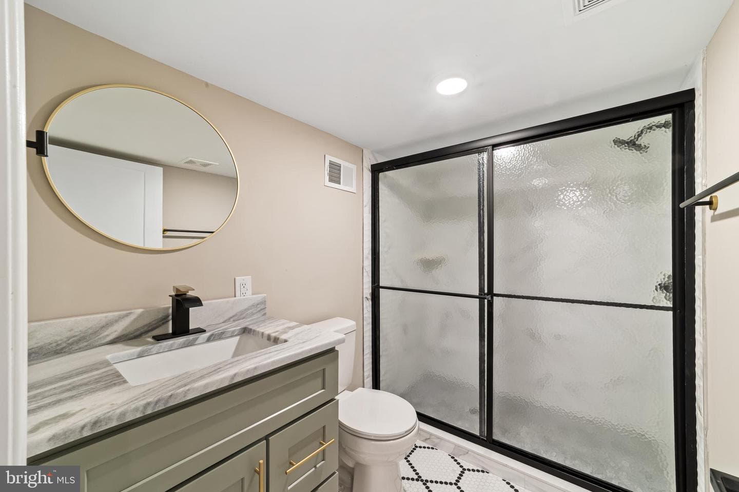 4707 Sansom Street photo 36