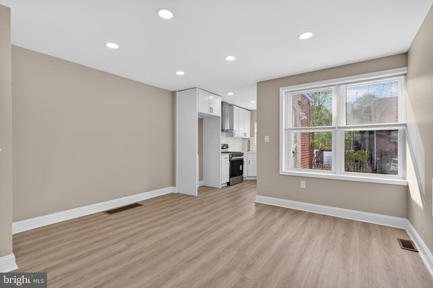 6549 Edmund Street photo 14