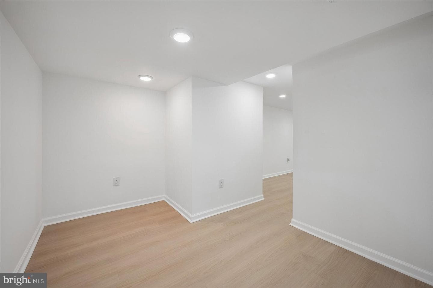 5539 Pine Street photo 23
