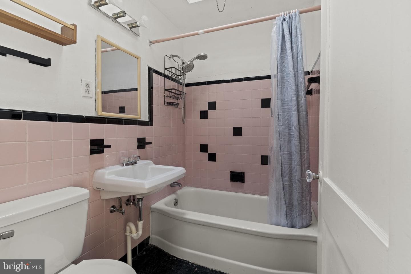 6334 Edmund Street photo 9