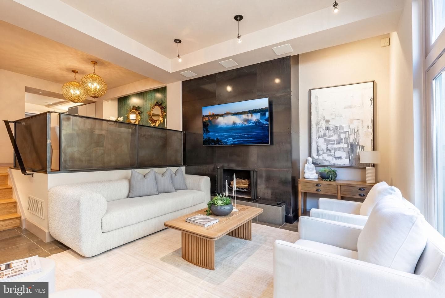 406 S 6th Street