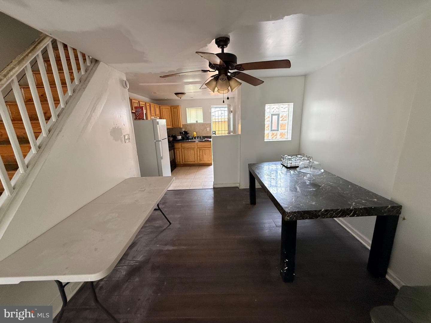 2241 Sigel Street photo 4