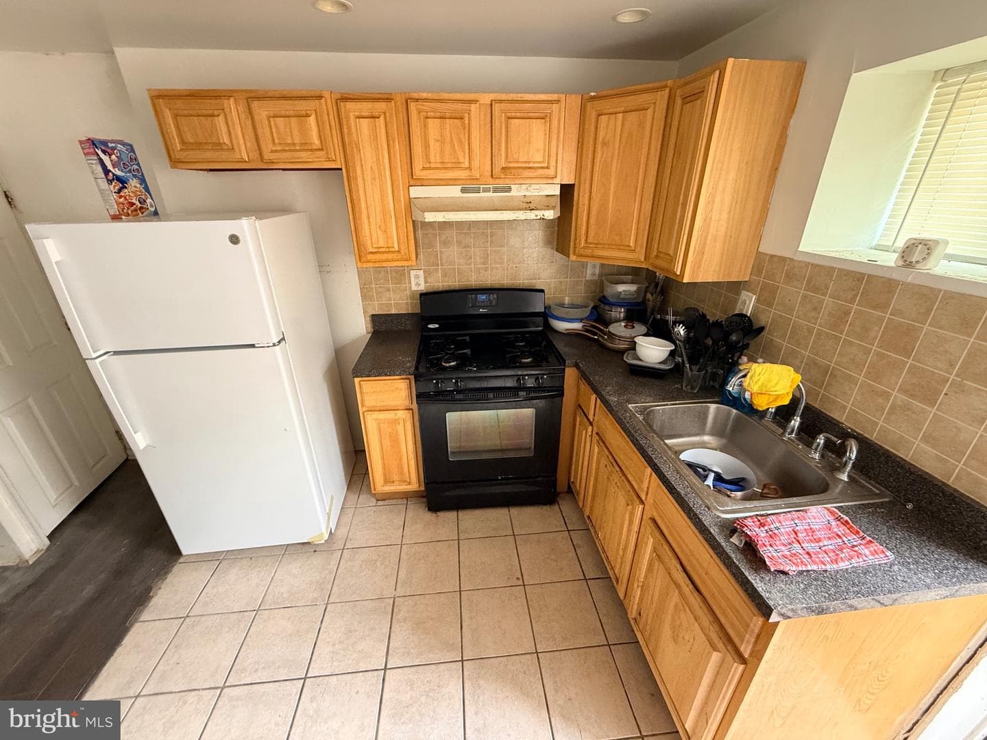 2241 Sigel Street photo 7