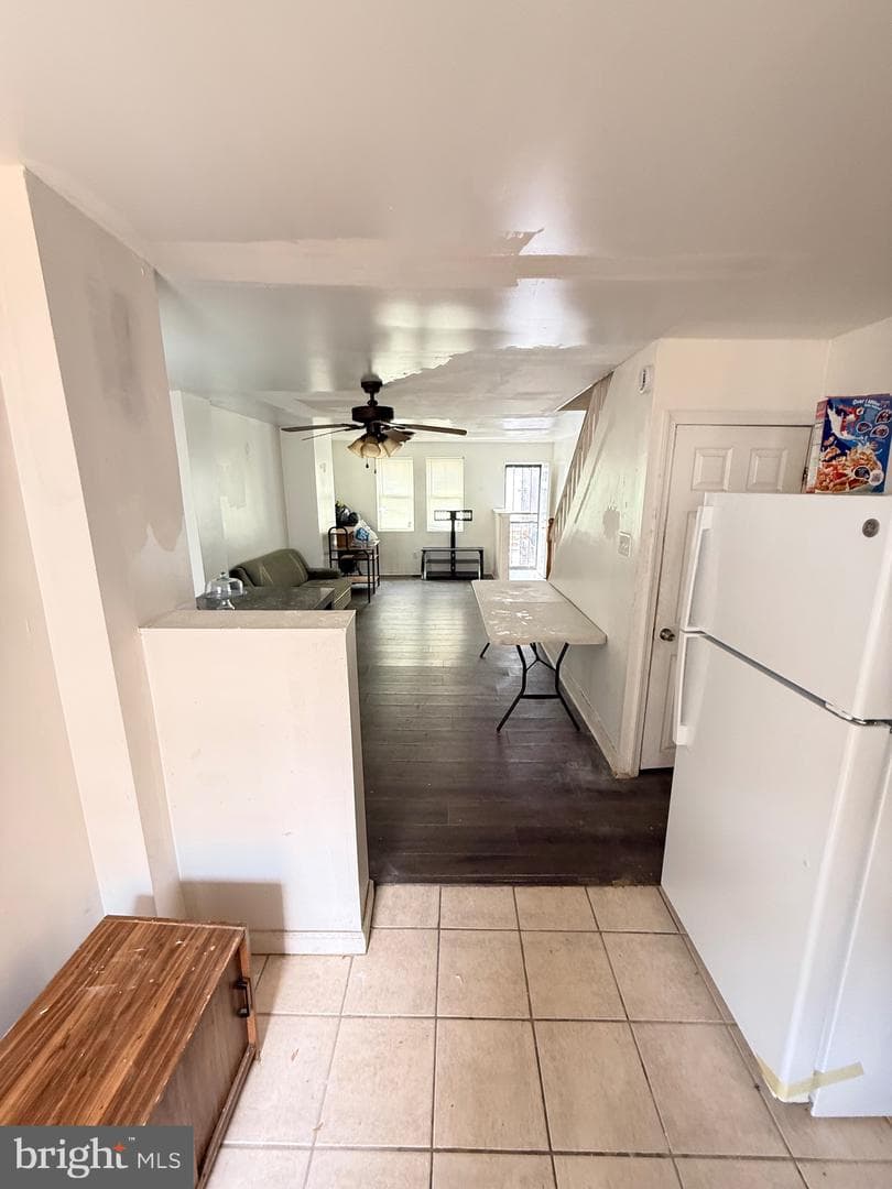 2241 Sigel Street photo 9