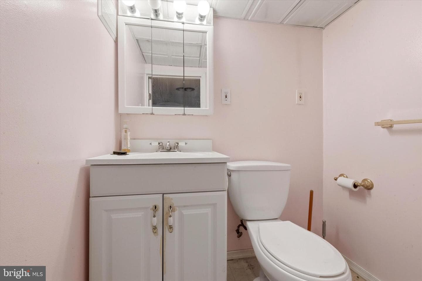 2312 S Bonsall Street photo 12