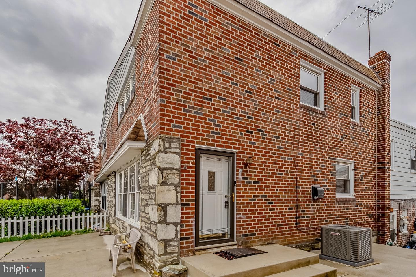 1804 Kendrick Street photo 4