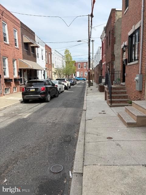 321 Emily Street photo 25