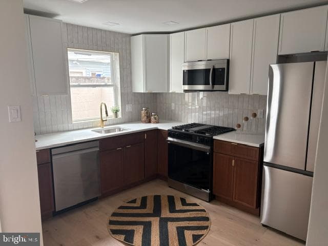 321 Emily Street photo 3