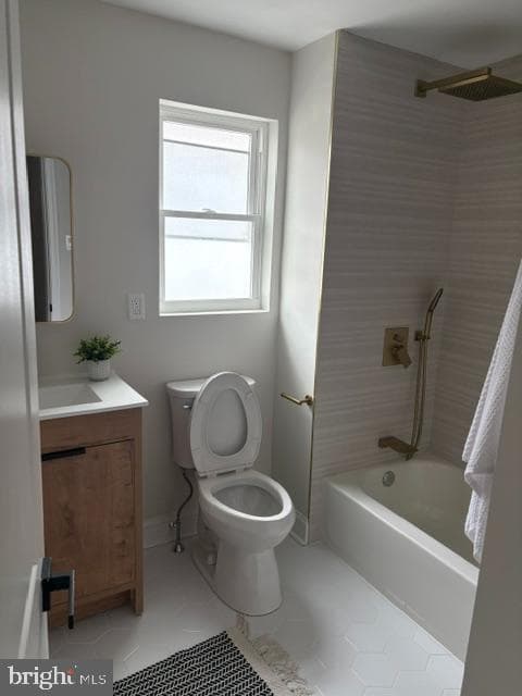 321 Emily Street photo 5