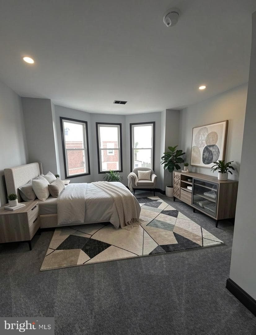 4668 James Street photo 15