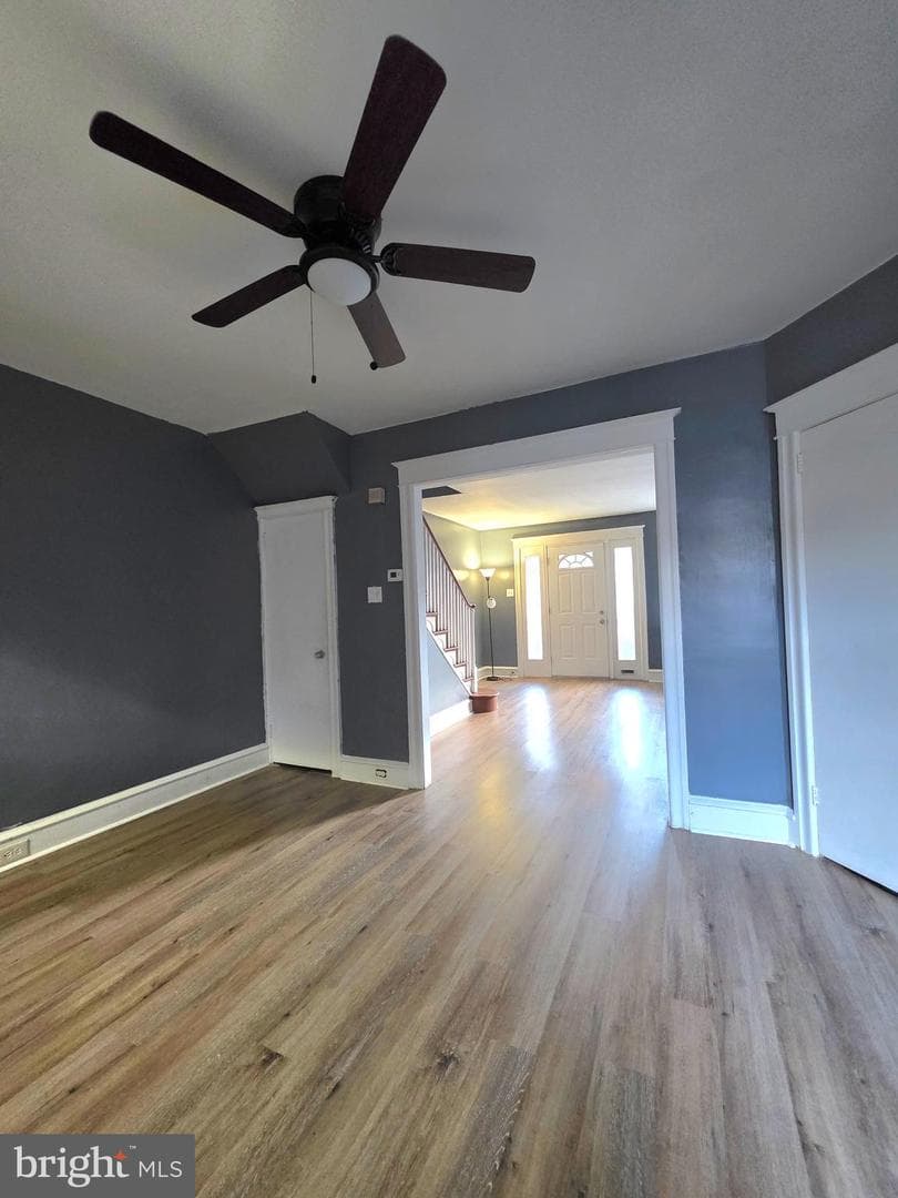 874 Anchor Street photo 3