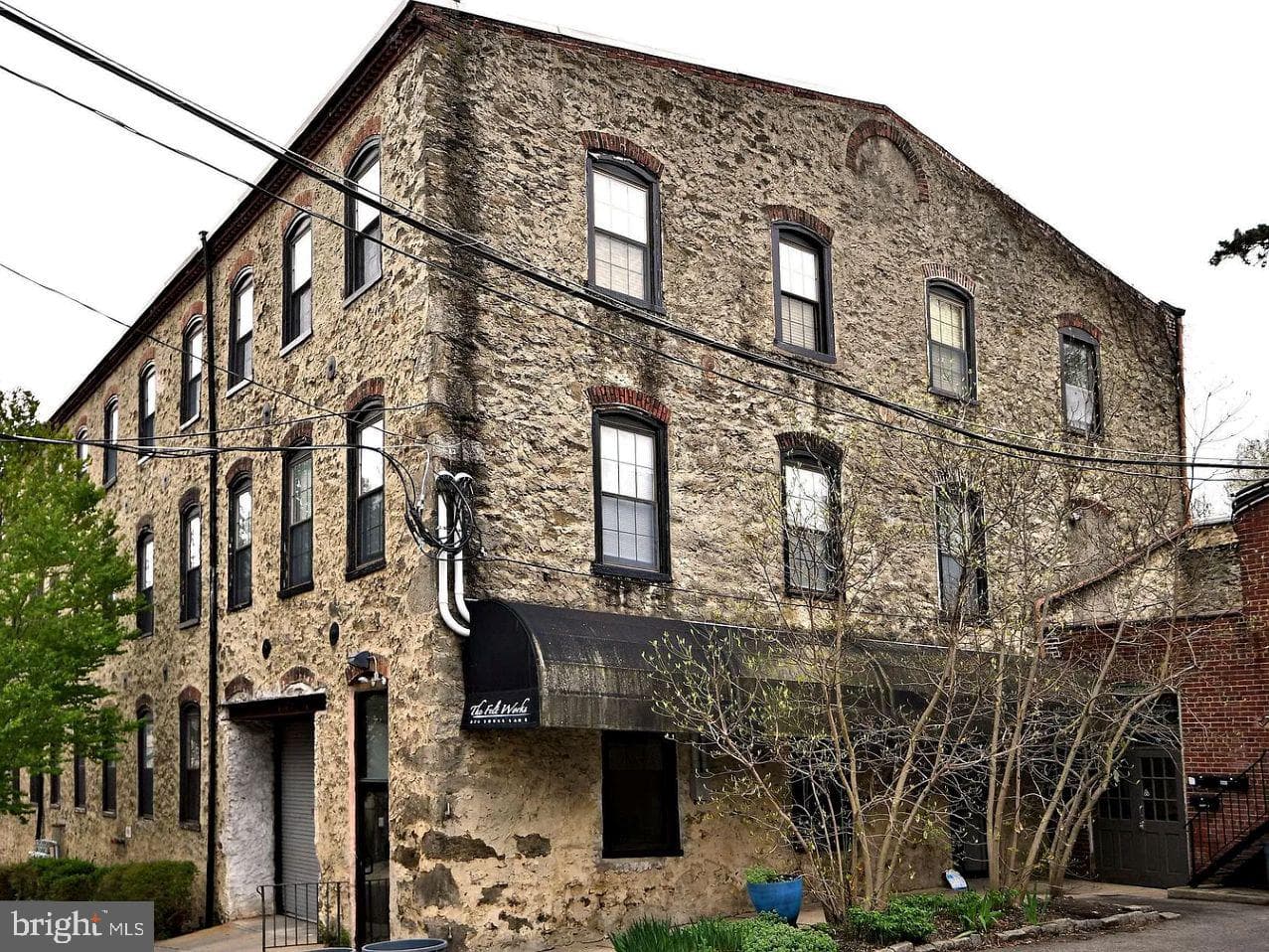 374 Shurs Lane #204 photo 31