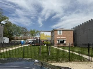 229 E Price Street photo 49