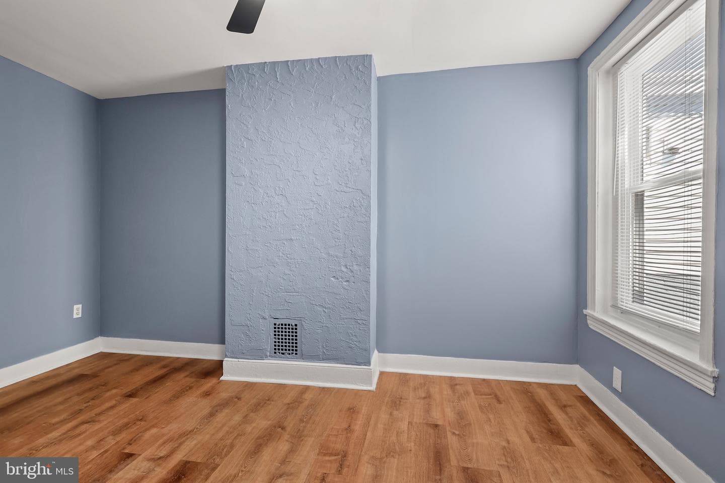 4673 Mulberry Street photo 16