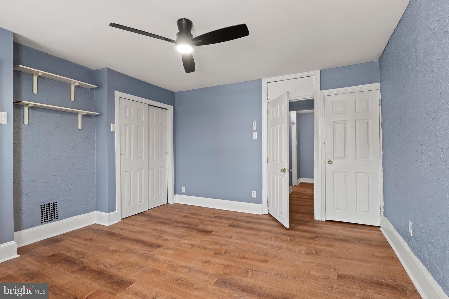 4673 Mulberry Street photo 19
