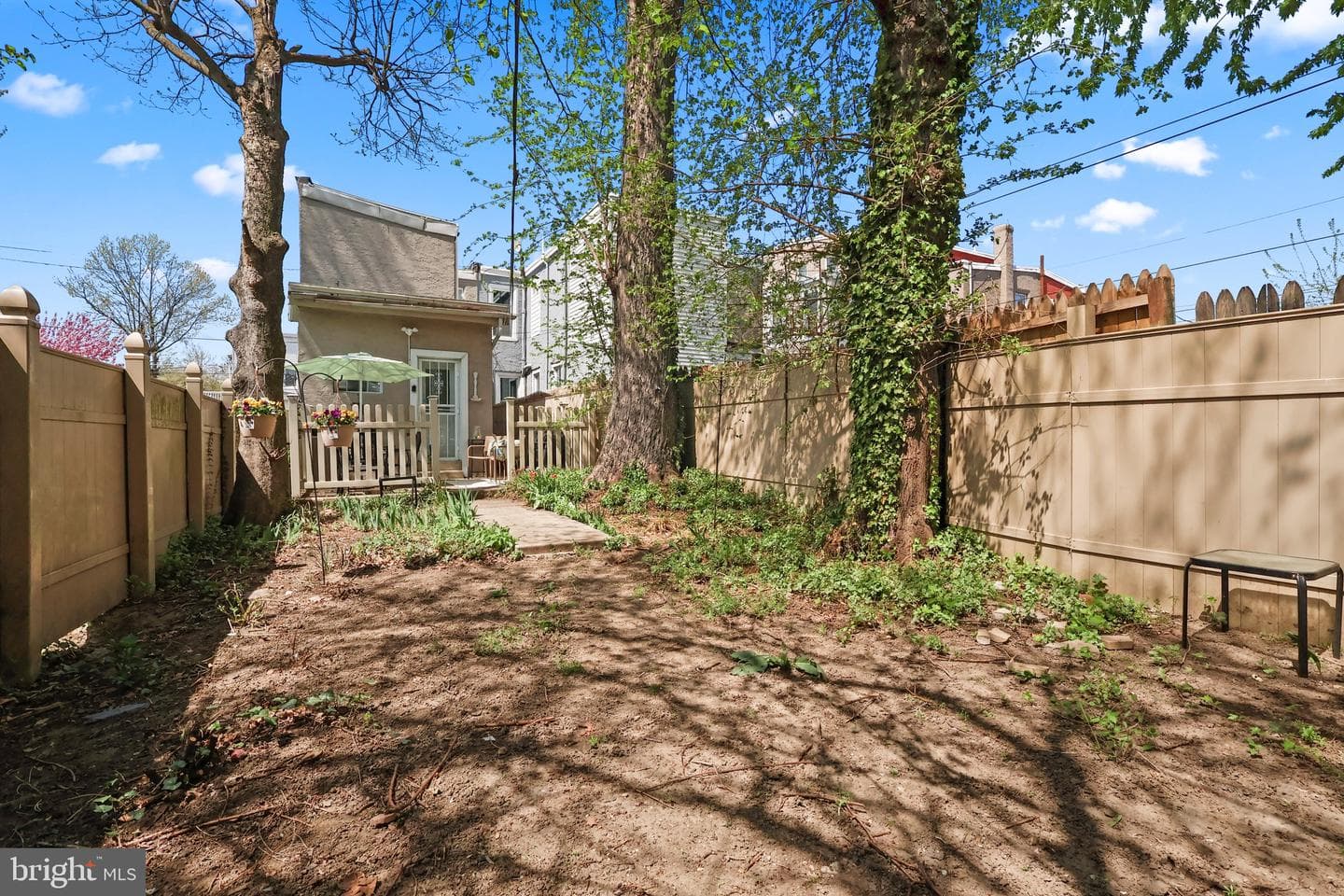 4673 Mulberry Street photo 22