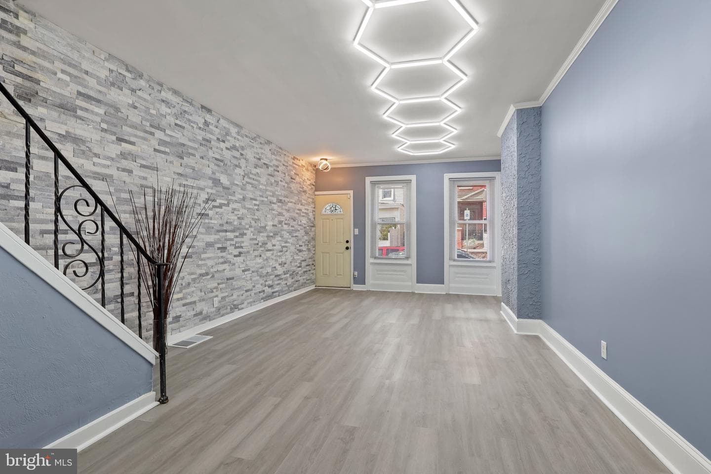 4673 Mulberry Street photo 3