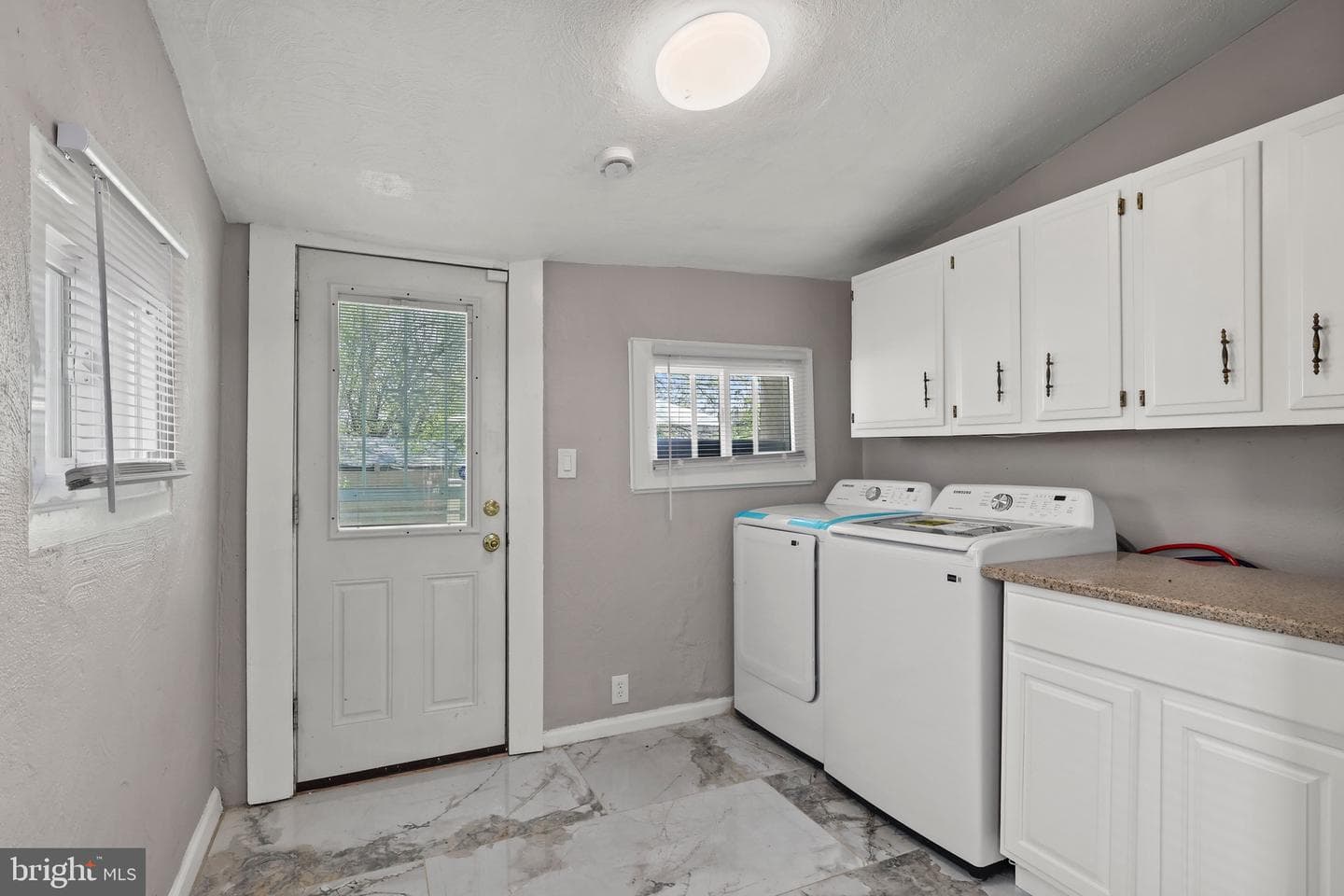 4673 Mulberry Street photo 6