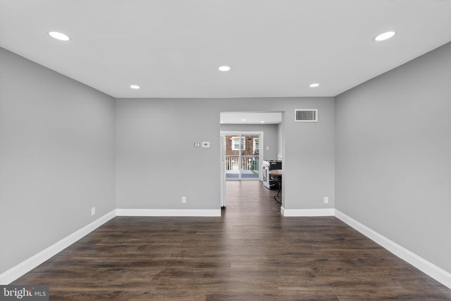 1315 Hale Street photo 3